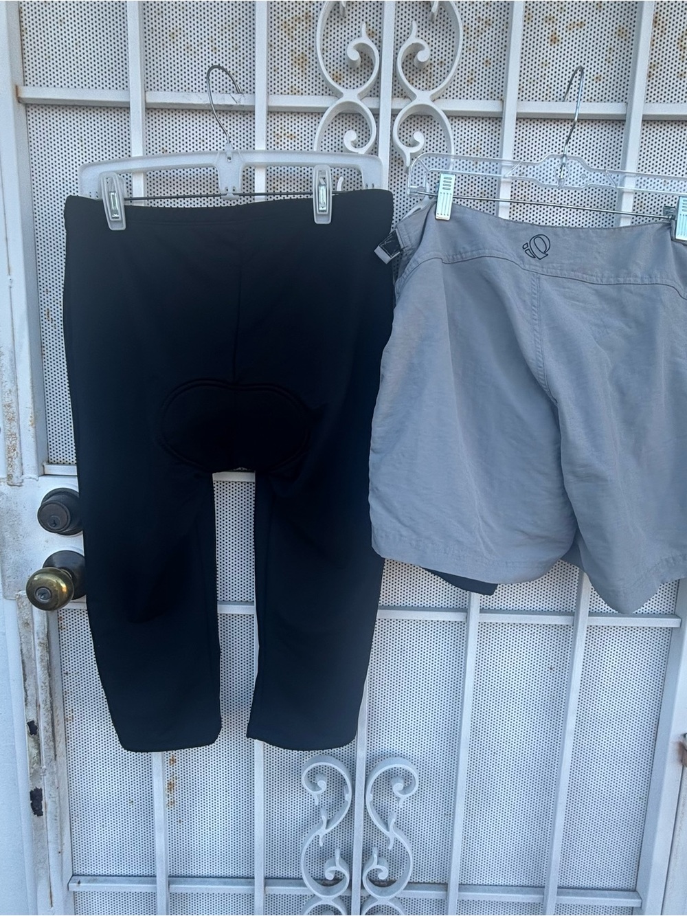 Set of 2-women XL blk. cycling Shebest padded capris 19" inseam/Opearl shorts - Picture 5 of 15